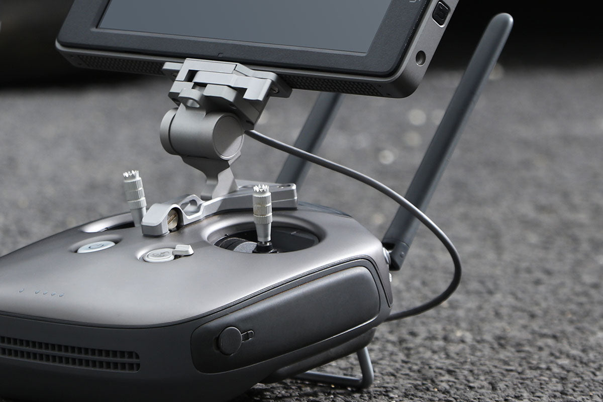 DJI Part3 Inspire 2 CrystalSky Rmt Ctrl Mnt Brkt